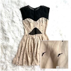 Porcelain Black and Cream Sleeveless Silk Dress Size 2